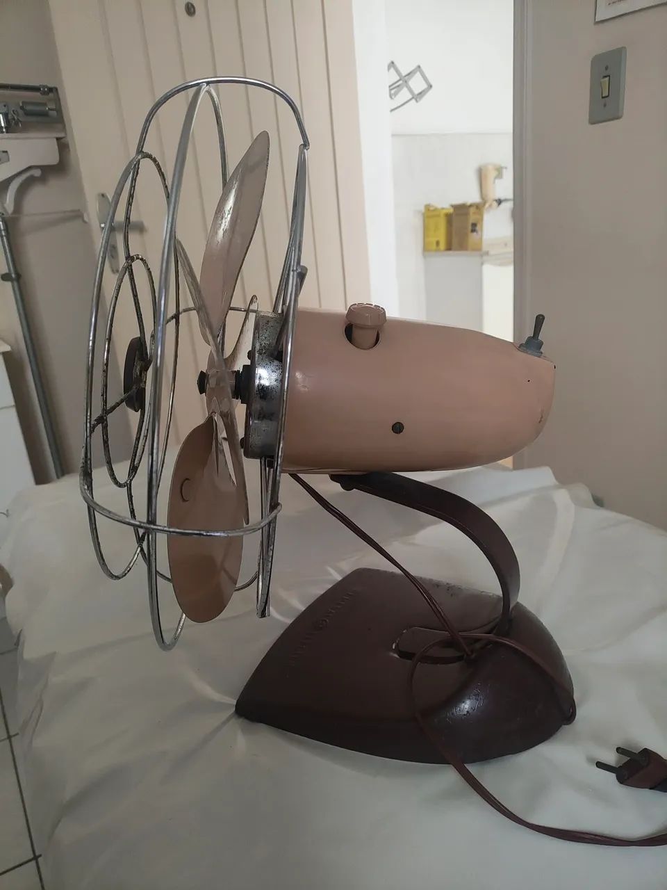 Ventilador GE mesa antigo - Foto 3