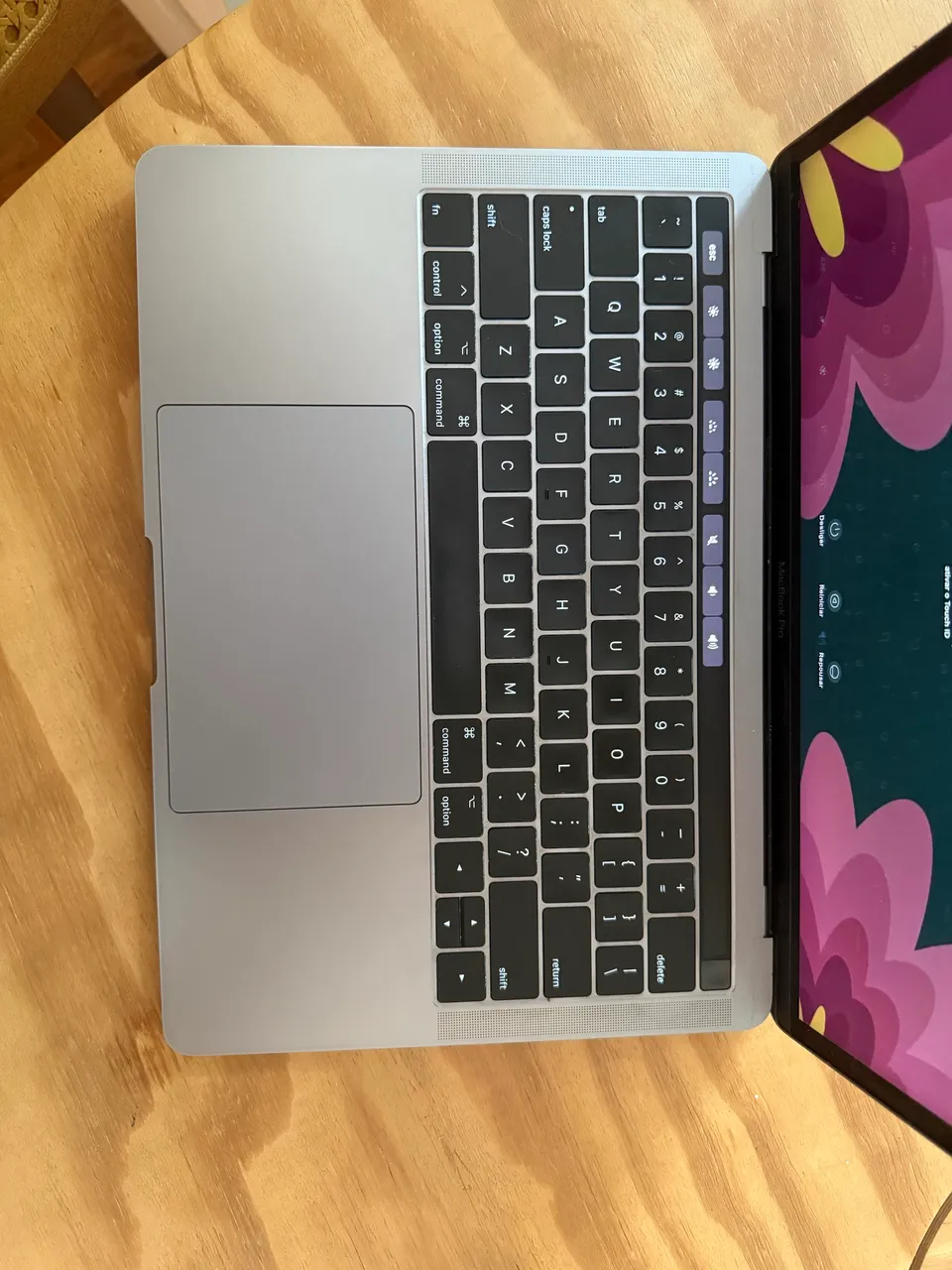 macbook pro 13 2016