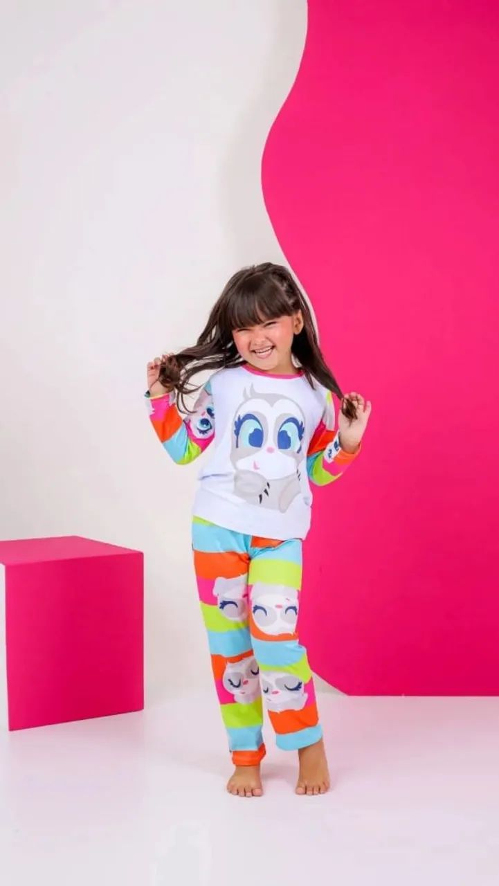 Pijamas infantis em suede  - Foto 5