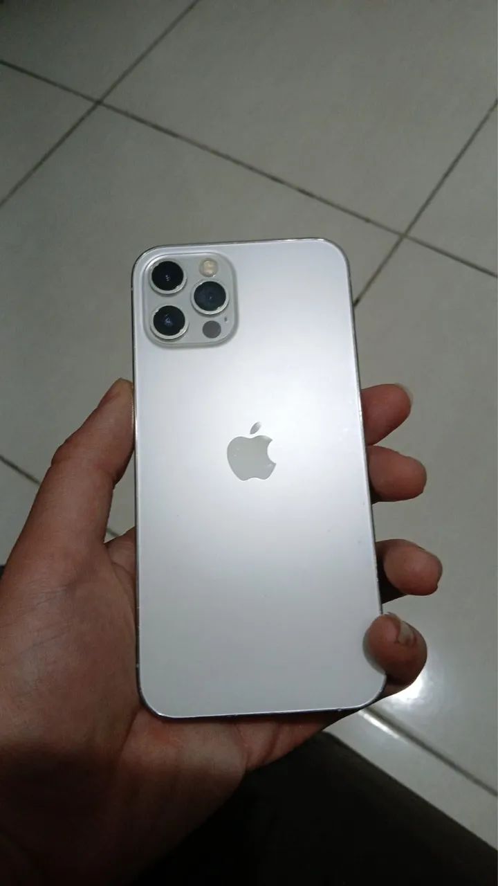 iPhone 12 Pro Branco 128GB - Foto 2