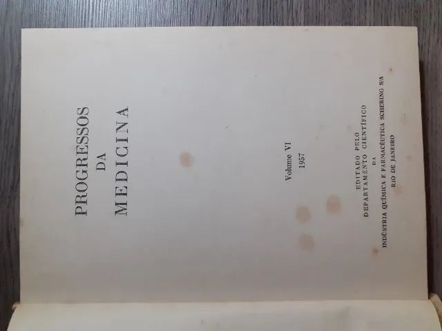 Livro Progressos da Medicina - Foto 2