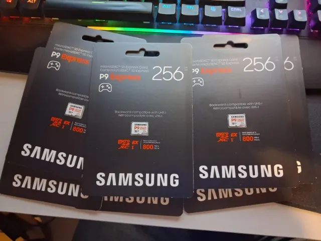 MicroSD Express Samsung P9 256GB - Foto 2
