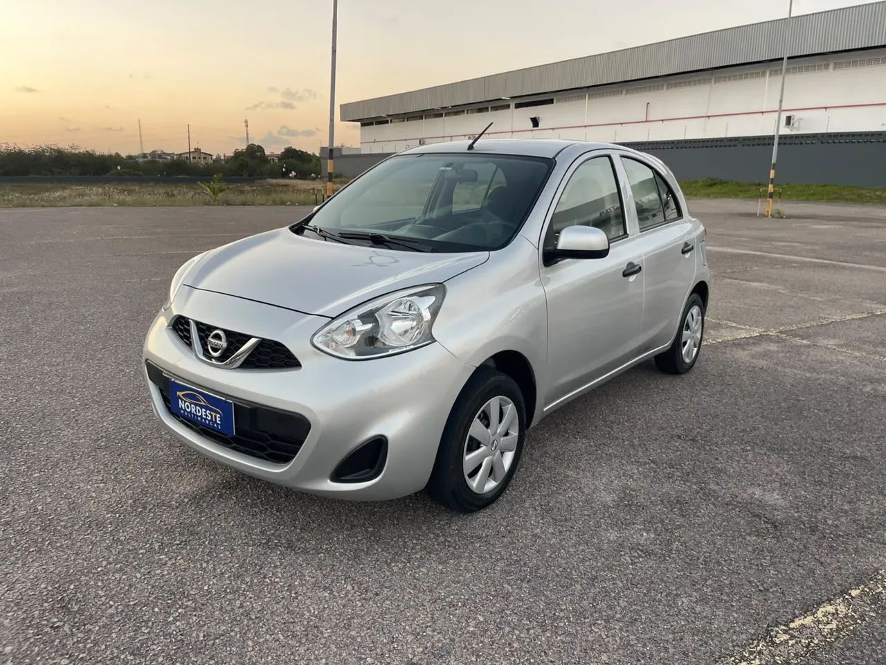 Nissan March 1.0 12V FLEX 5P 2017