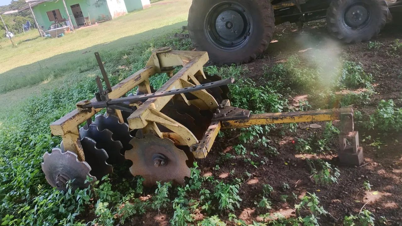Vendo Trator CBT 2105. - Foto 4