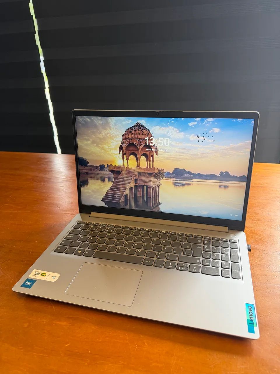 Notebook Lenovo 15,6  