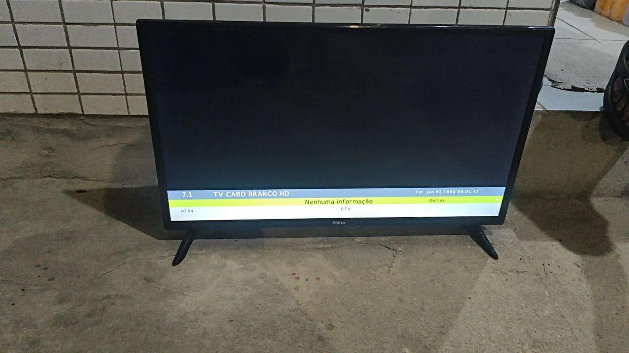 Tv Smart Philco 32 Polegadas Não é Smart  - Foto 2
