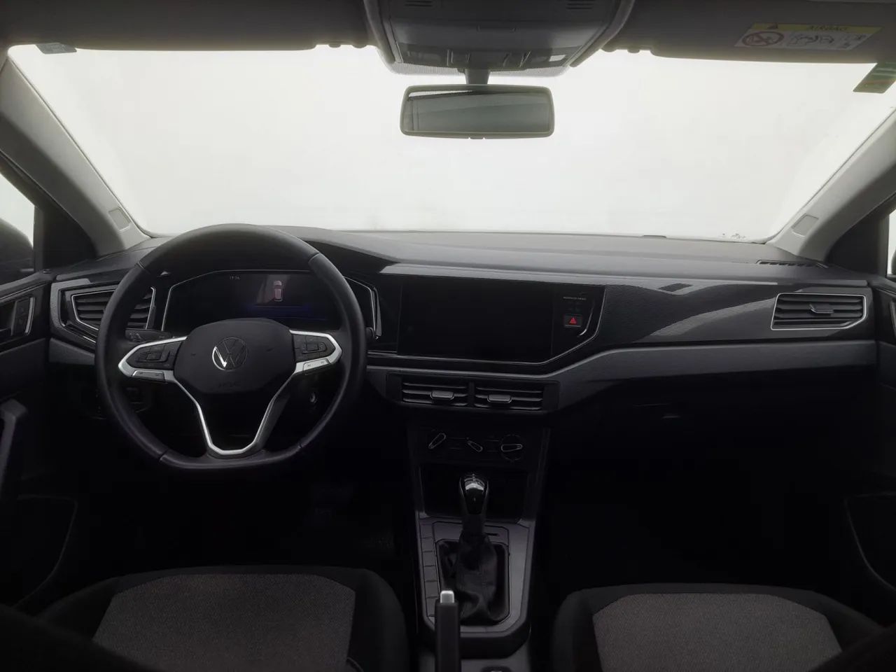 Volkswagen Virtus TSI 1.0 Flex 12V 4p Aut., foto 15 de 18
