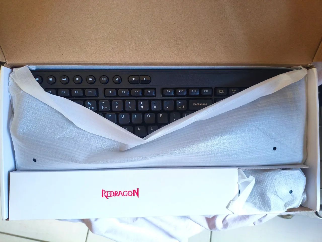 Kit Teclado e Mouse Sem Fio Red Dragon