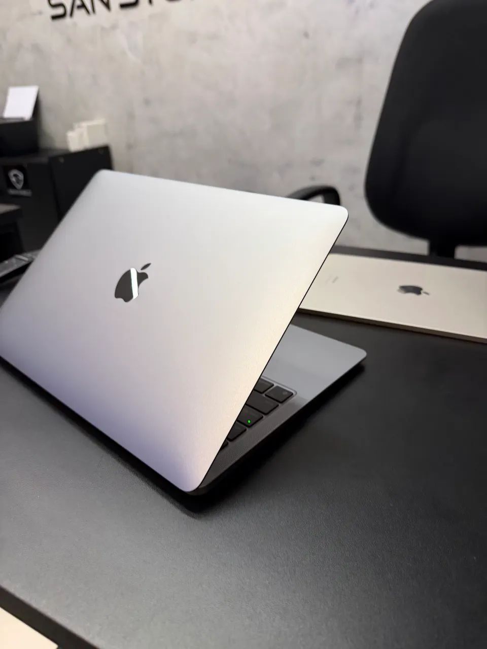 Macbook M1 256Gb