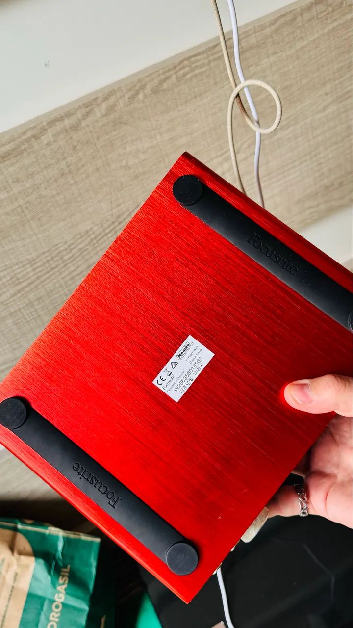 Interface de Áudio Focusrite 18i8 Scarlett  - Foto 2