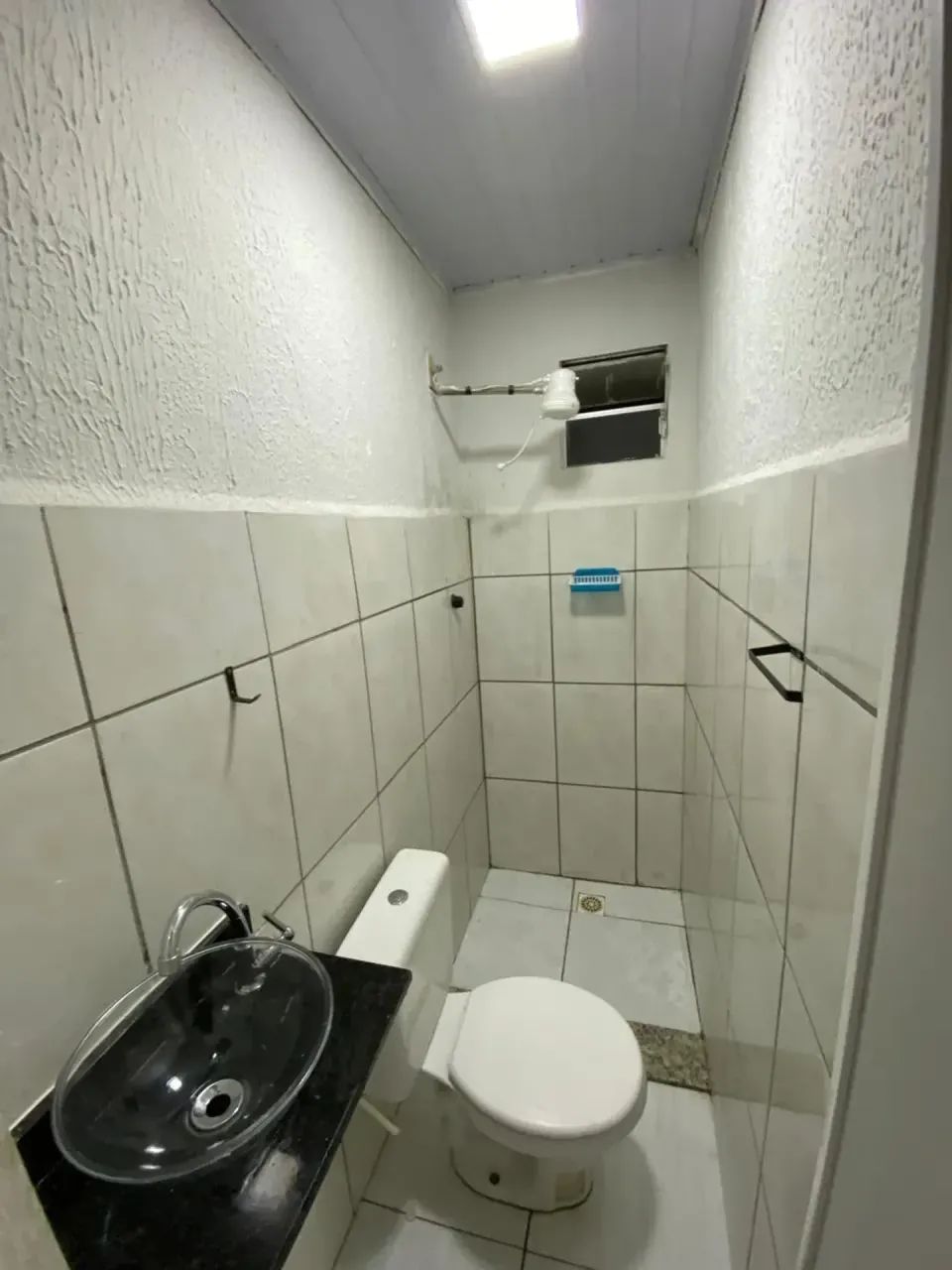 Kitinet mobiliada com água energia wifi já incluído - Foto 5