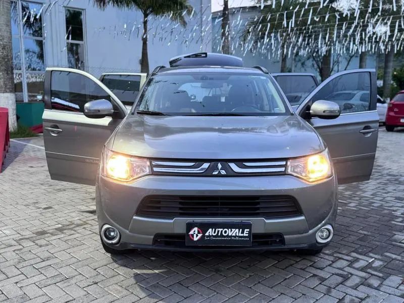 Mitsubishi Outlander 3.0/ GT 3.0 V6 Aut., foto 11 de 14
