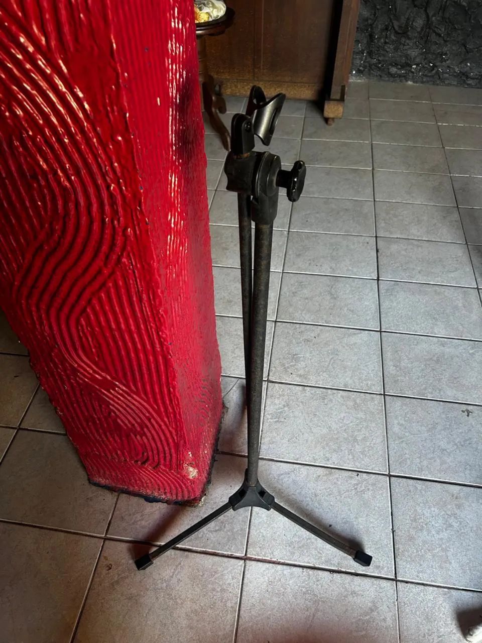 Pedestal para microfone 