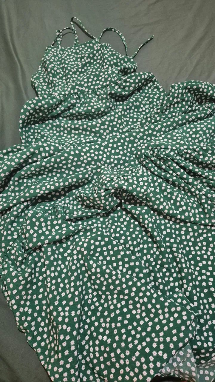 Vestido verde floral - Foto 2