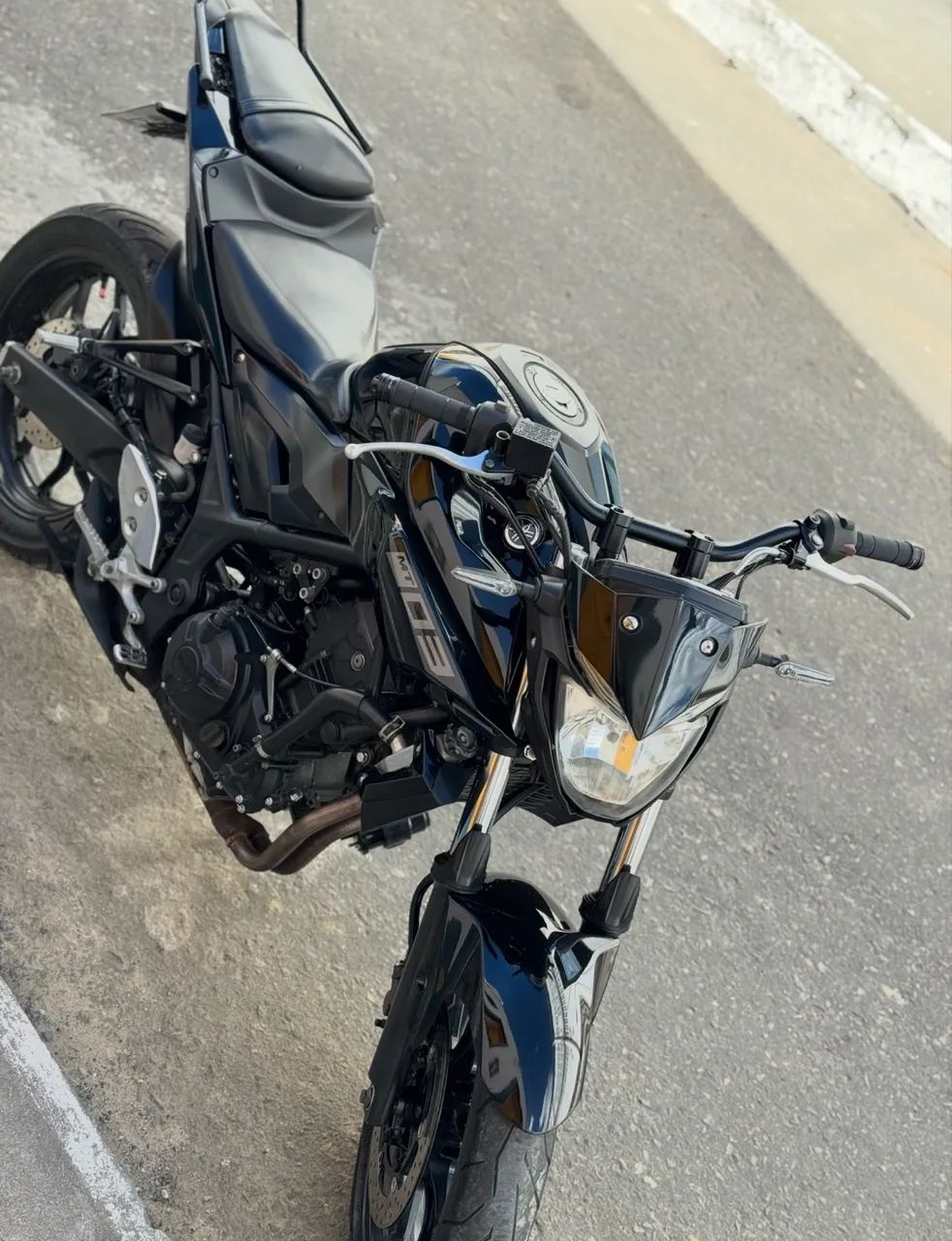 Mt 03 - Moto  - Foto 3