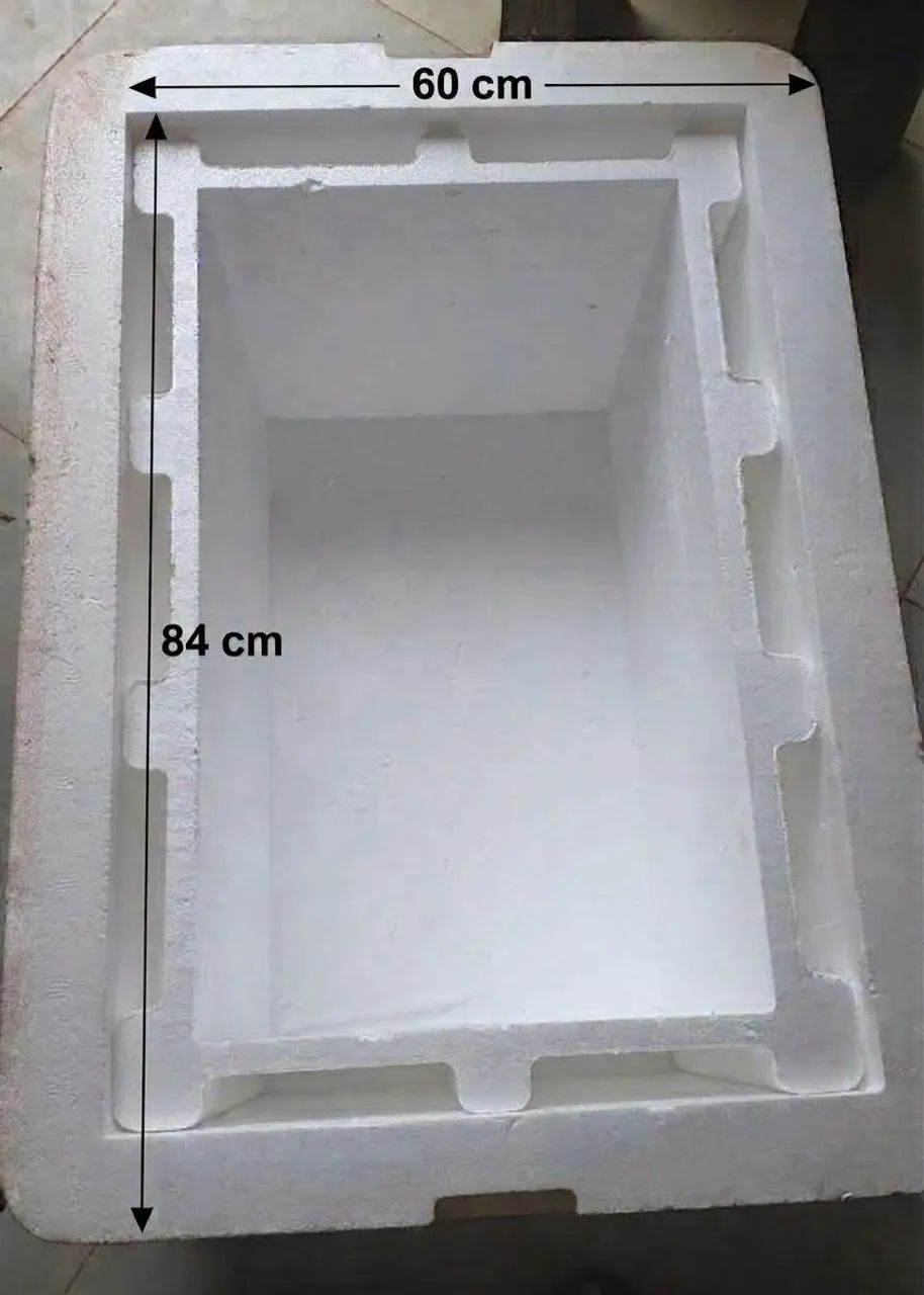 Caixa de isopor gigante 