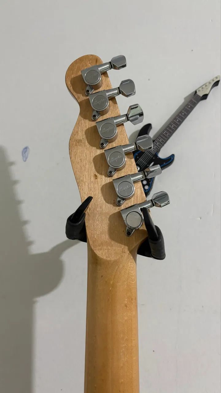 Vendo Guitarra Telecaster  - Foto 4