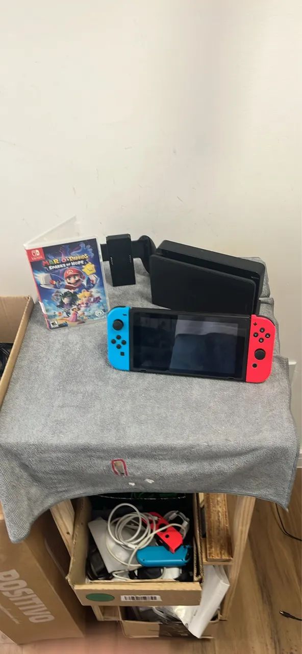 Nintendo switch mais 1 jogo 