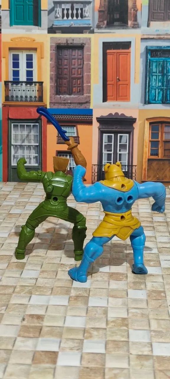 Dupla ThunderCats - Tygra e Mumm-Ra - Bonecos 12 cm - Foto 2