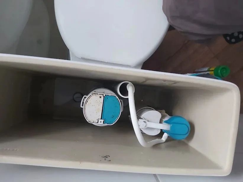 BOMBEIRO HIDRÁULICO DISPONÍVEL E ELETRICISTA  - Foto 5