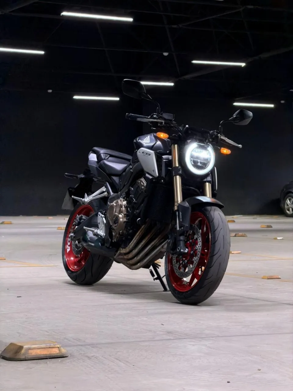 Kawasaki Zx-6r 636cc 2022 - 1500717715 | OLX