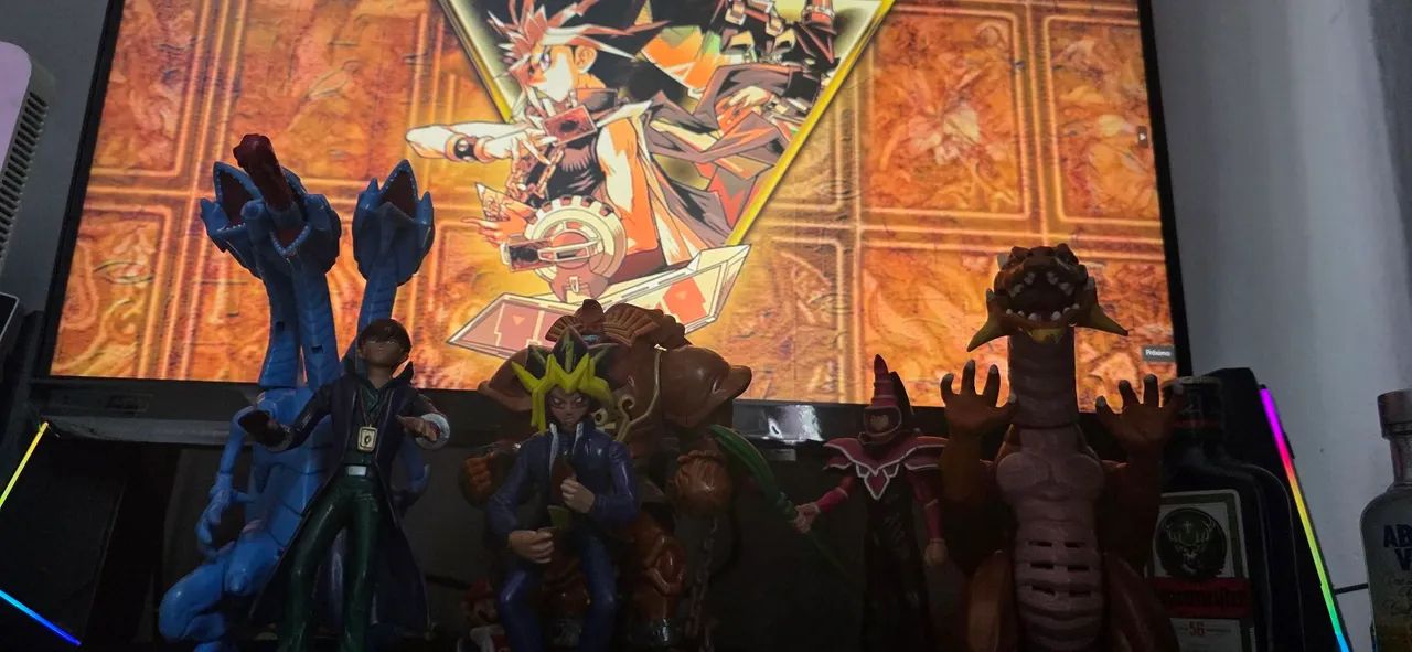 Bonecos YuGiOh Originais  - Foto 5