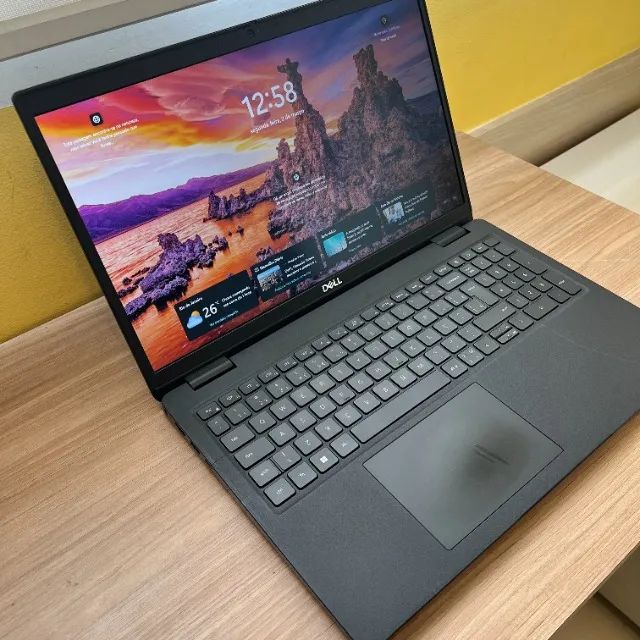 Notebook Dell Latitude 3520, i5, 11ªth, SSD 256GB e 8GB de RAM