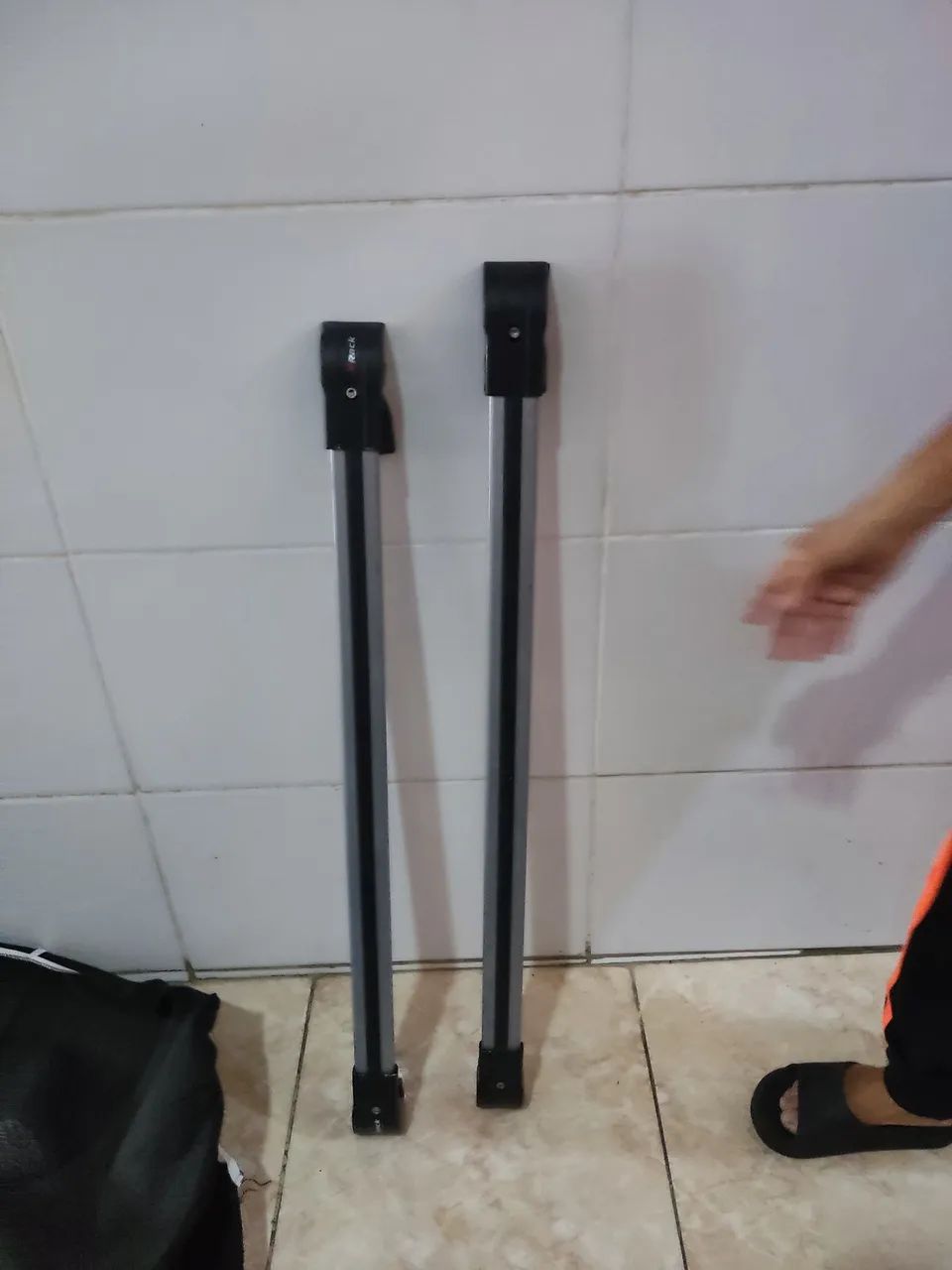 Rack de teto para CARRO  e capa de tecido para os bancos de CARRO. - Foto 3