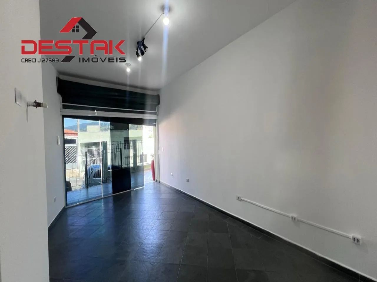 Sala Comercial Para Locacao Na Vila Isabel Eber Em Jundiai/sp. - Foto 2