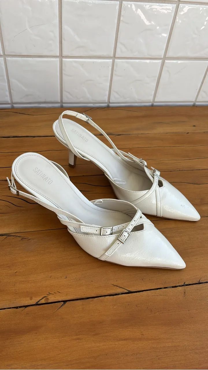 Slingback branco seminovo 