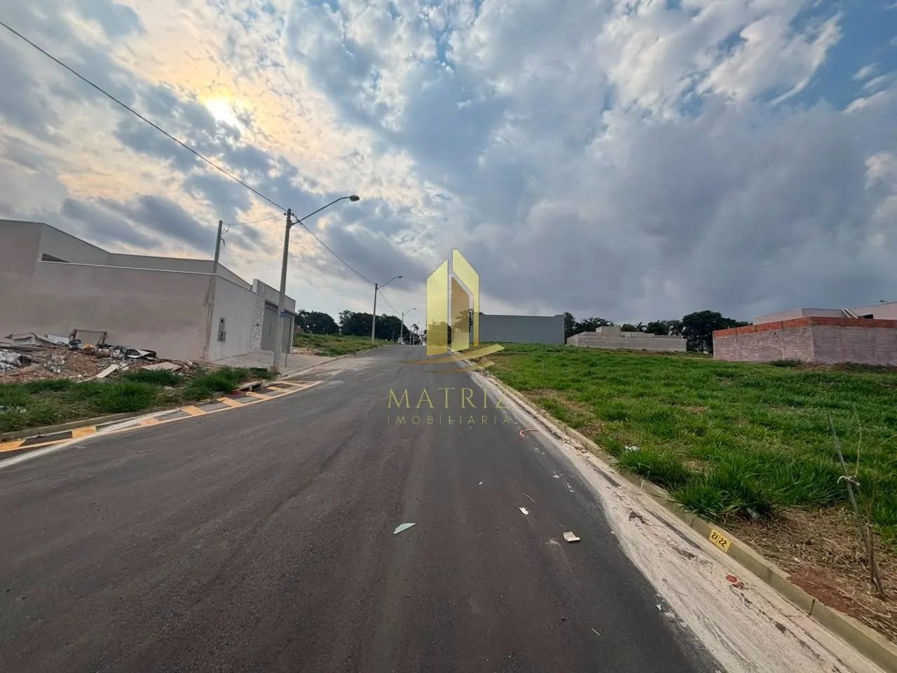 Vende terreno Reserva Abaeté 182 m² - Foto 2