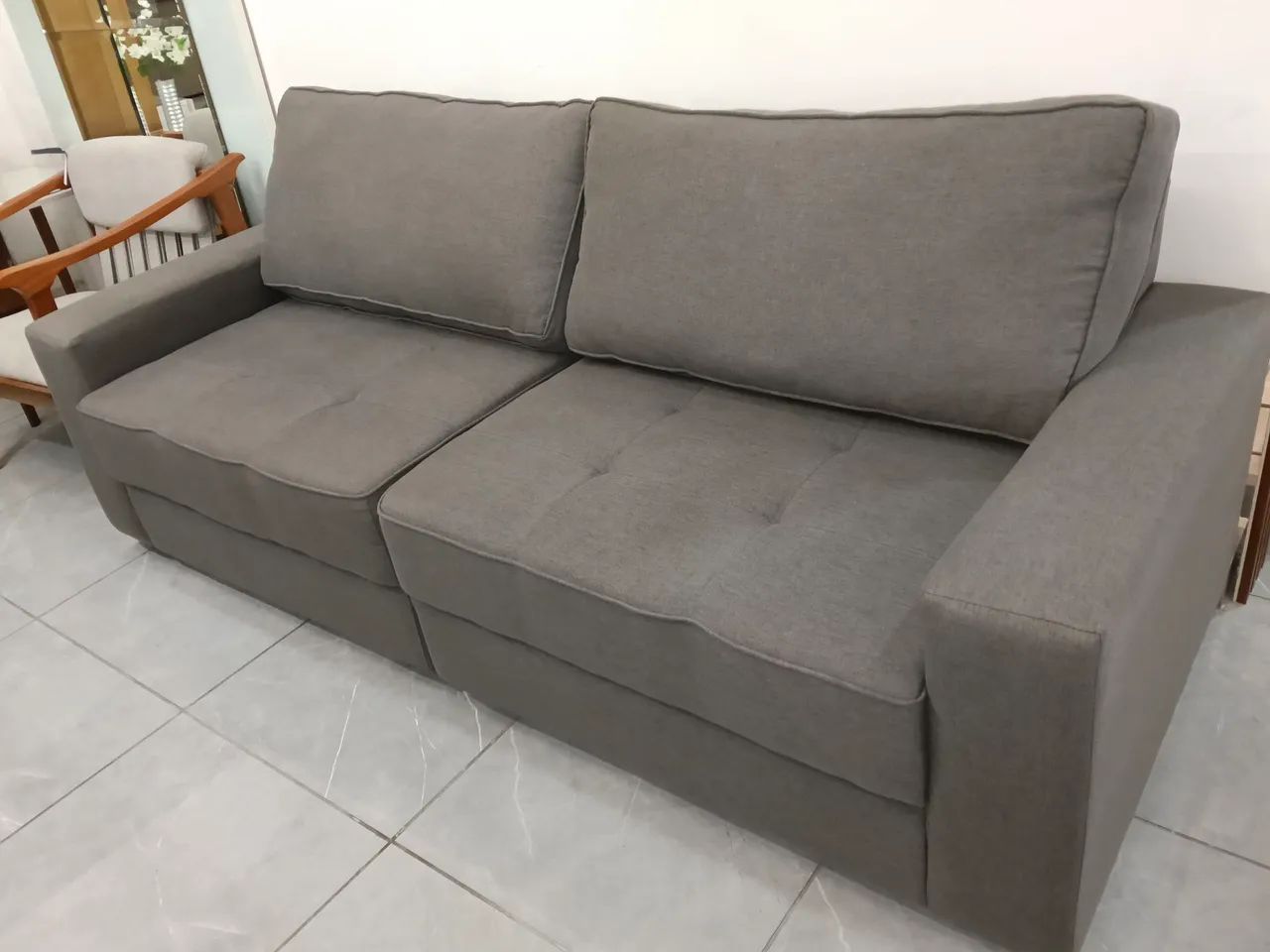 Sofá 3 lugares 