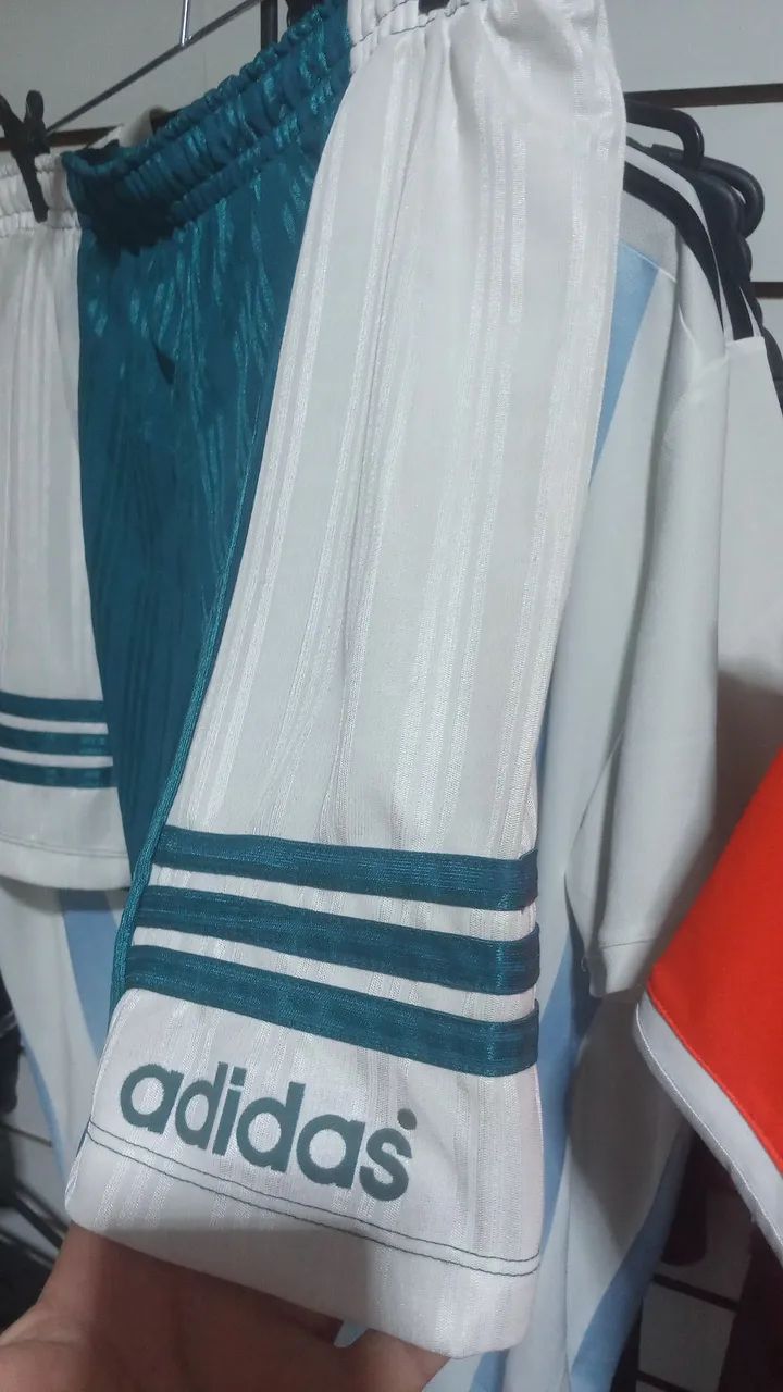 CALÇÃO  ADIDAS ORIGINAL  ANOS 2000 NOVO  - Foto 2