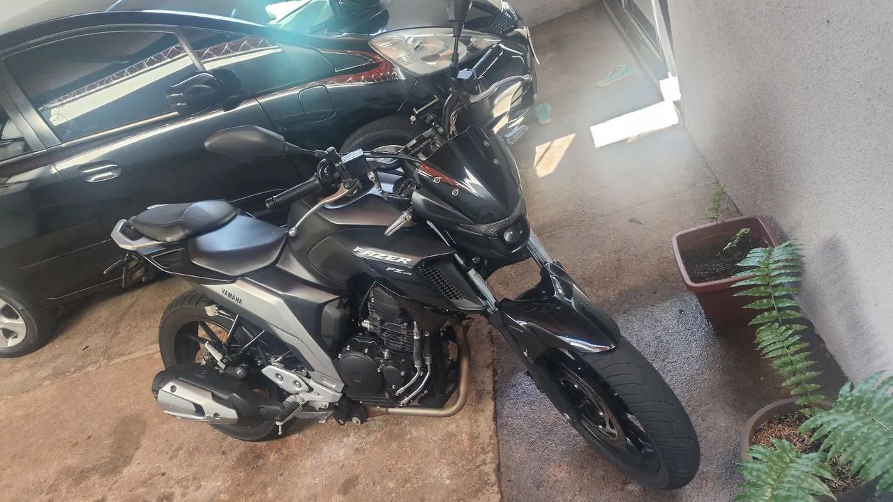 Fz 25  - Foto 2