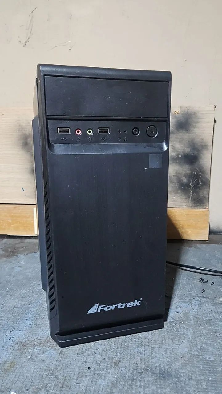 CPU DESKTOP INTEL CORE I7 ? 12GB RAM + SSD 120GB + HD 500GB