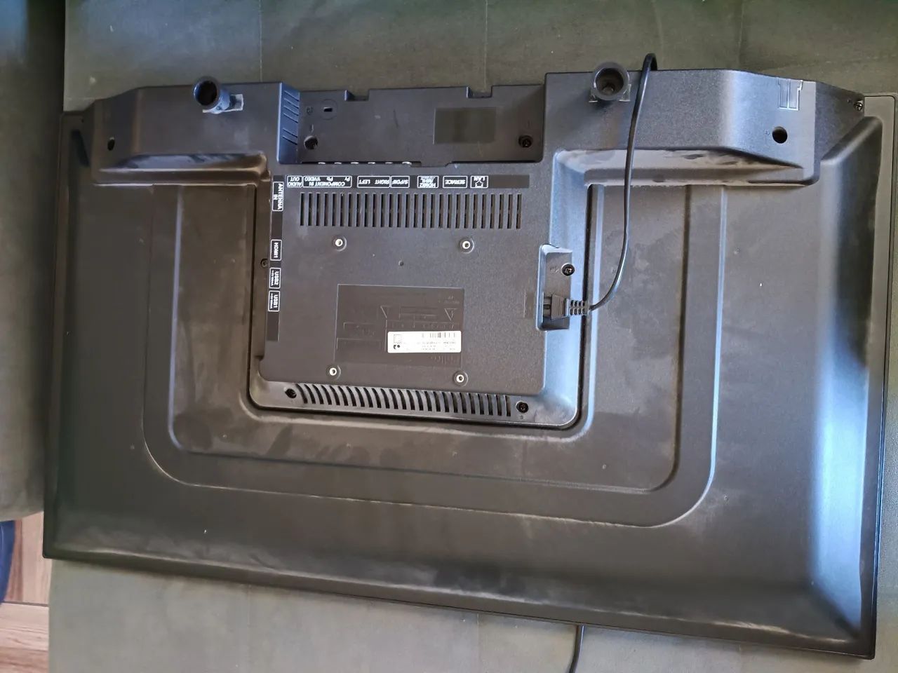 Tv led 32 smart defeito 