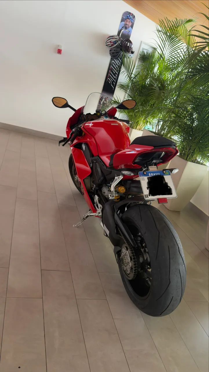 DUCATI PANIGALE V4S 2022
