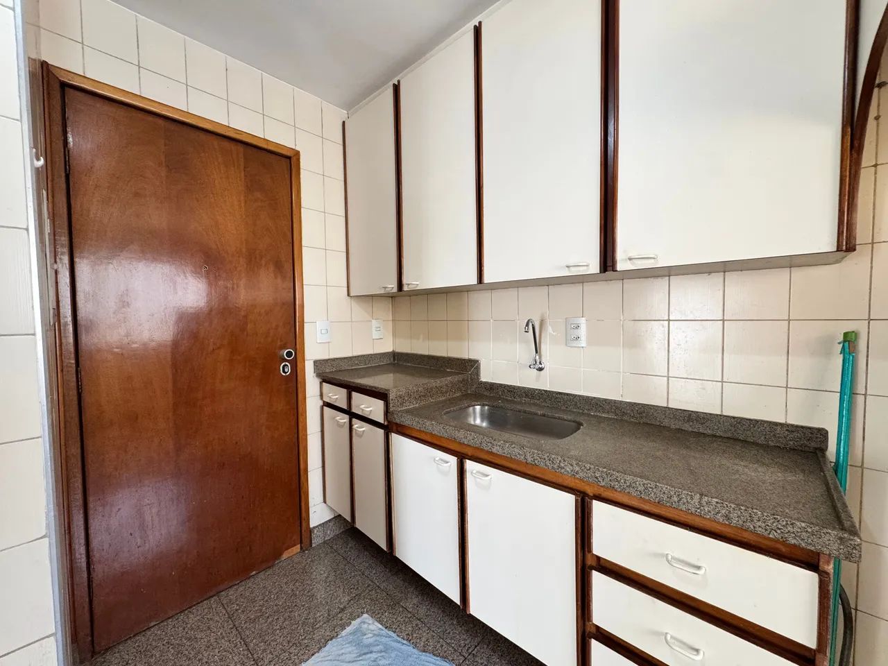 Apartamento no Setor Oeste  3 Quartos - Foto 3