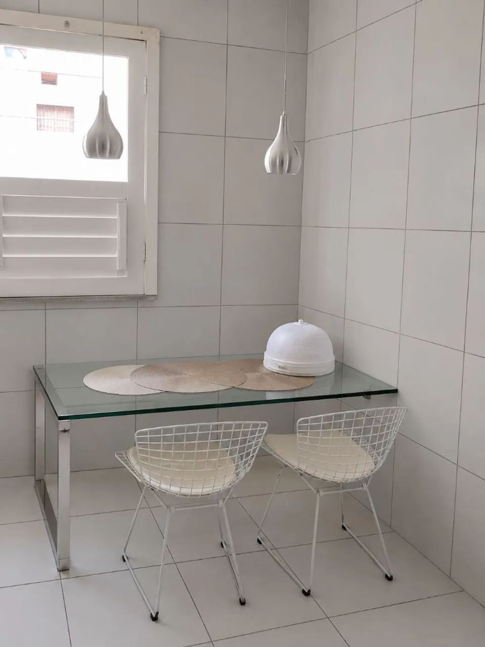 Mesa em vidro e perna em inox!  - Foto 4