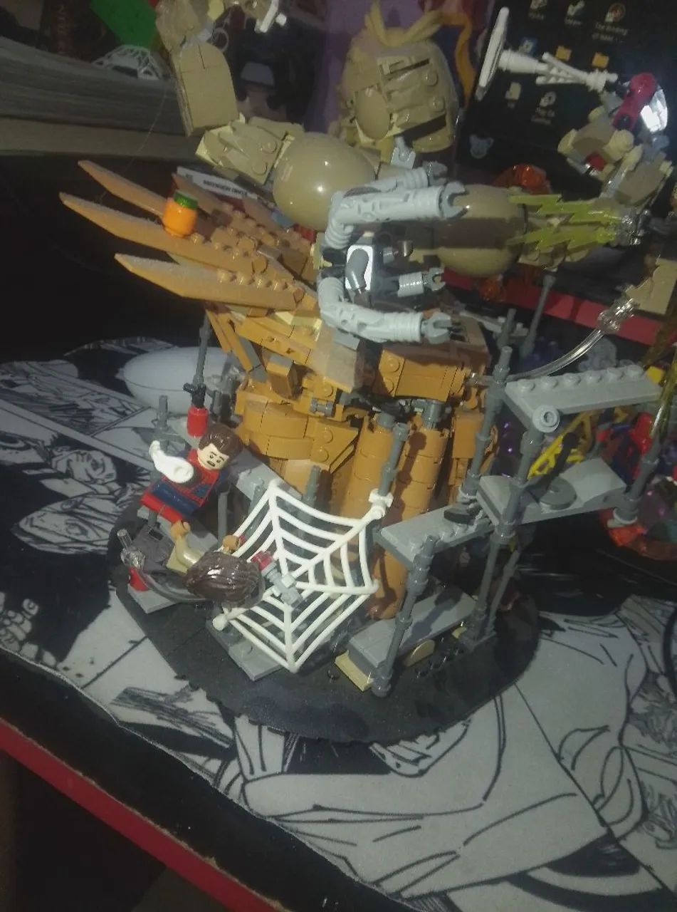 Lego spider man batalha final - Foto 3