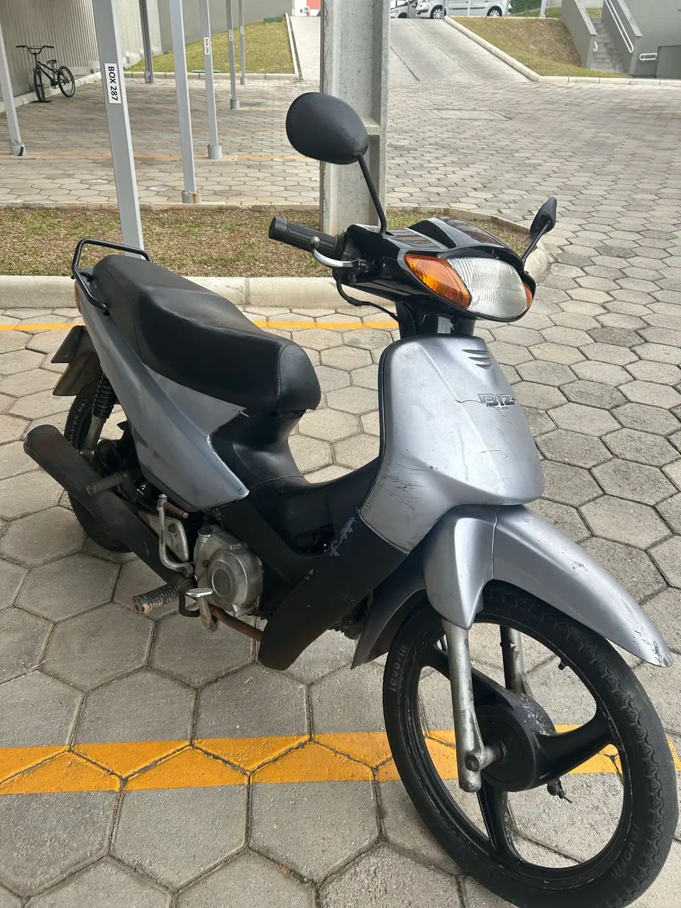 Honda Biz 100cc Ano 2003 - Foto 2
