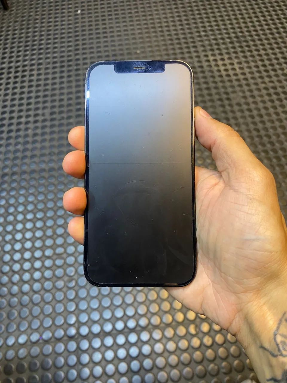Vendo ou troco iPhone12 pro 128gb  - Foto 3