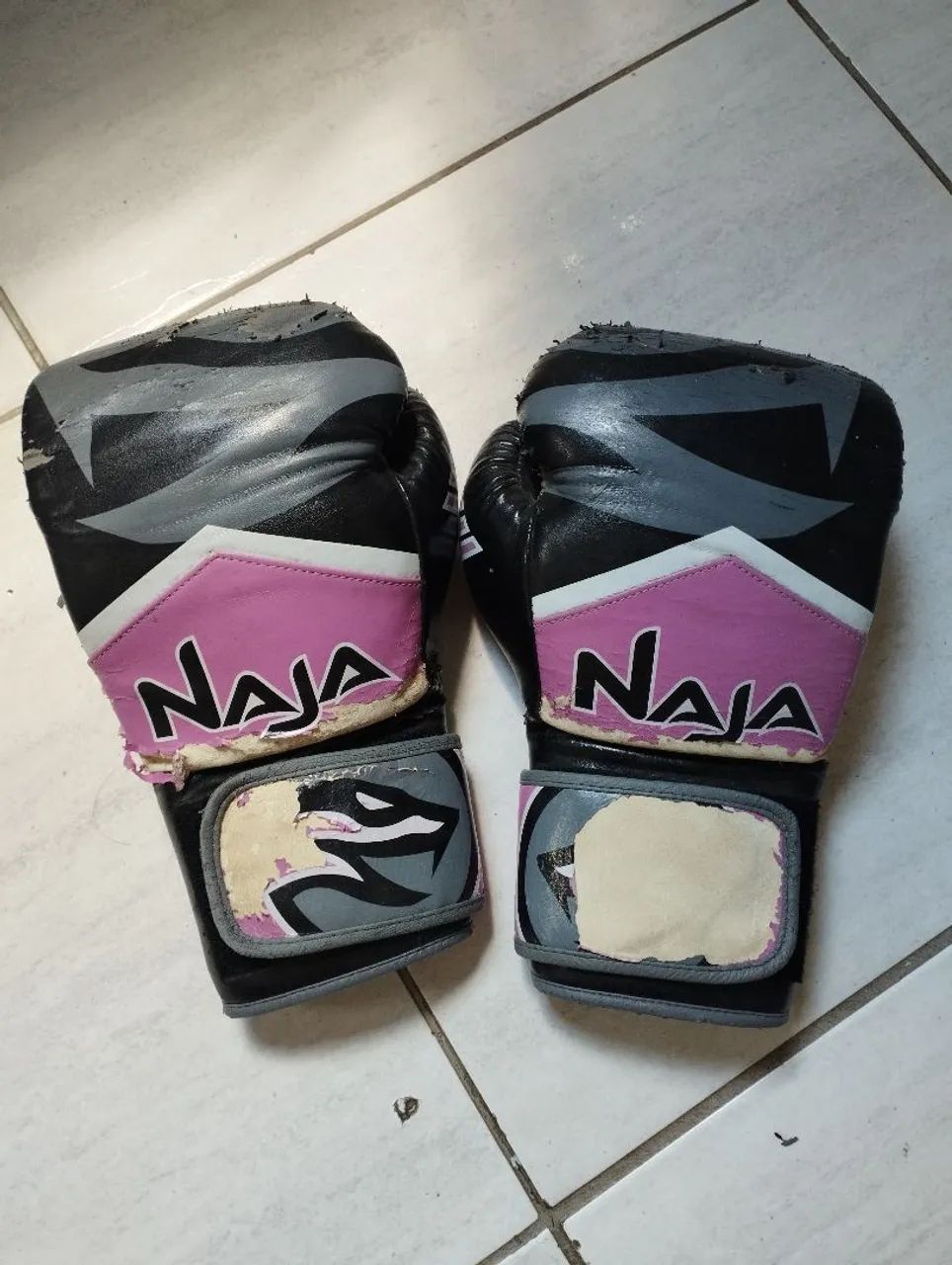 Luva de boxe/muay thai naja 