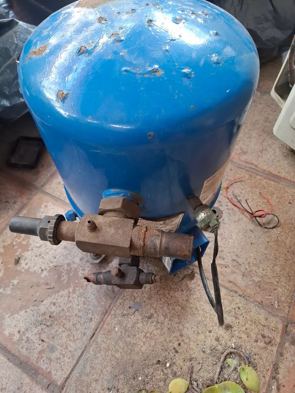 Compressor Danfoss NTZ136 220V trifásico  - Foto 3