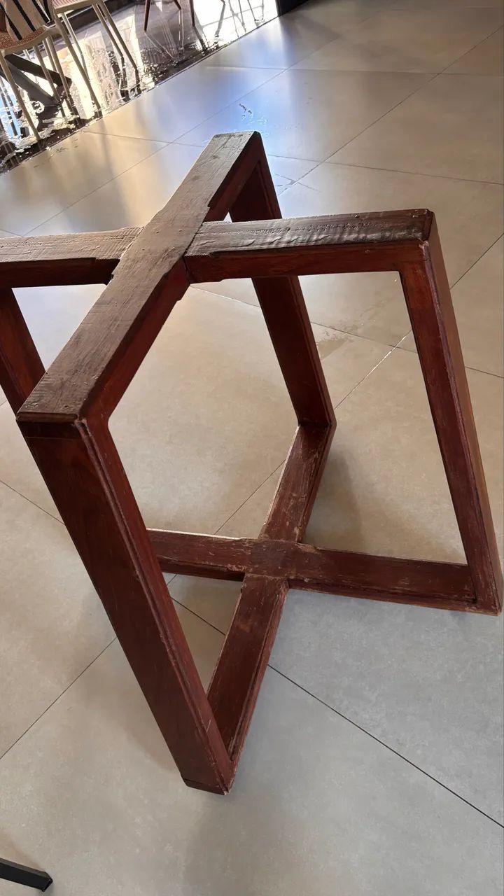Pé de mesa de madeira  - Foto 4