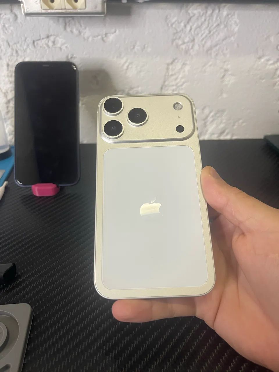 iPhone 11 | 64gb Upgrade 17 Pro  - Foto 2