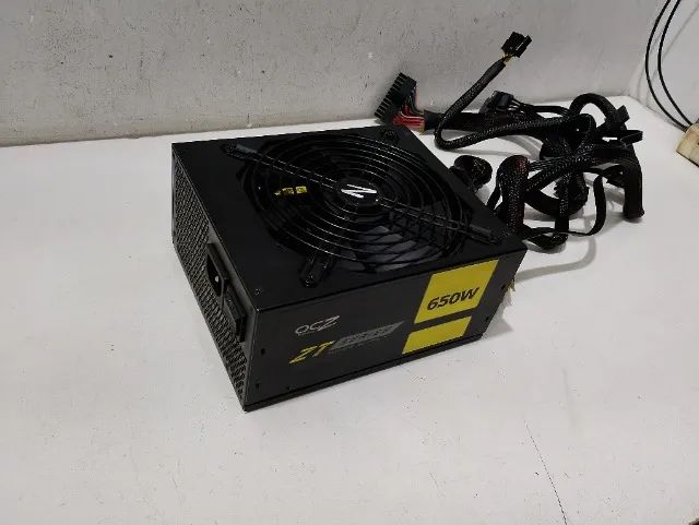 Fonte real OCZ ZT650W-CN full modular - Foto 3
