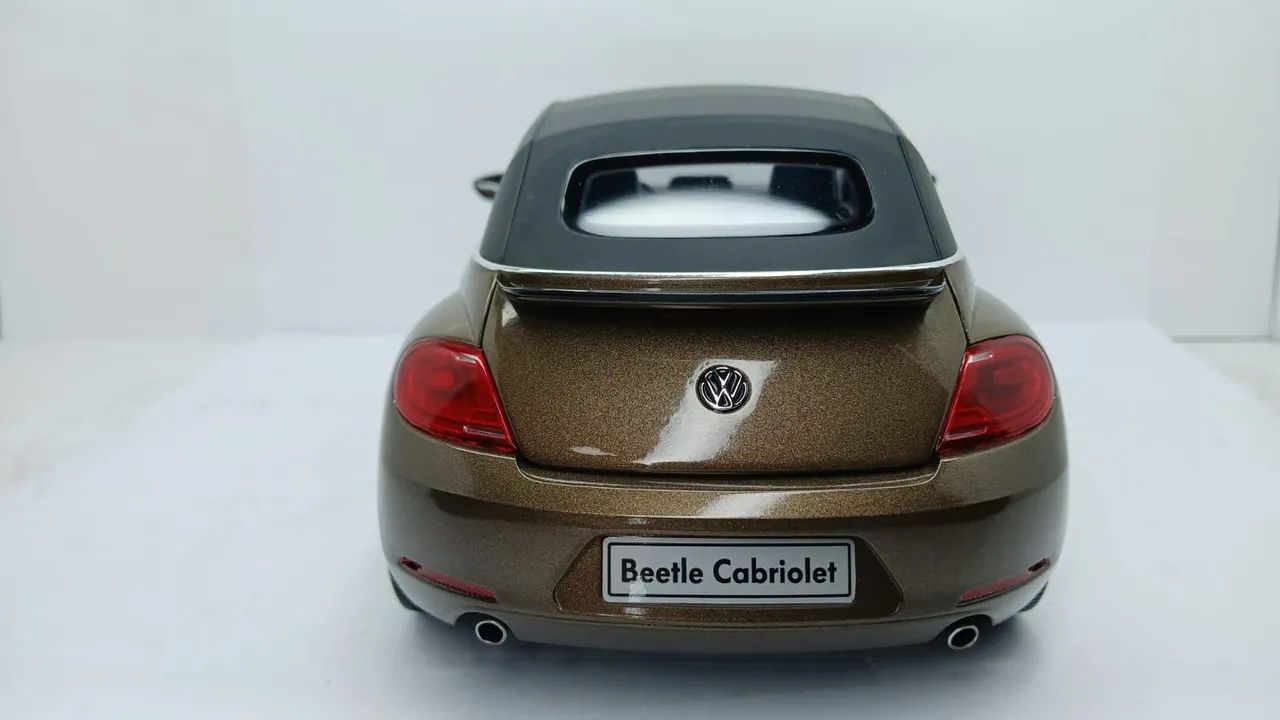 Miniatura Volkswagen Fusca 1/18 - Foto 4