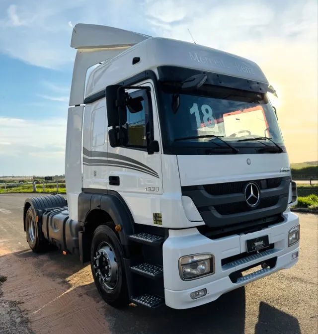 Mb Axor 1933 toco 4x2 2018 - Foto 2