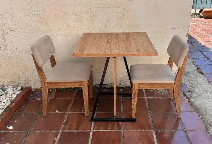 Mesa Com 2 Cadeiras - Foto 2